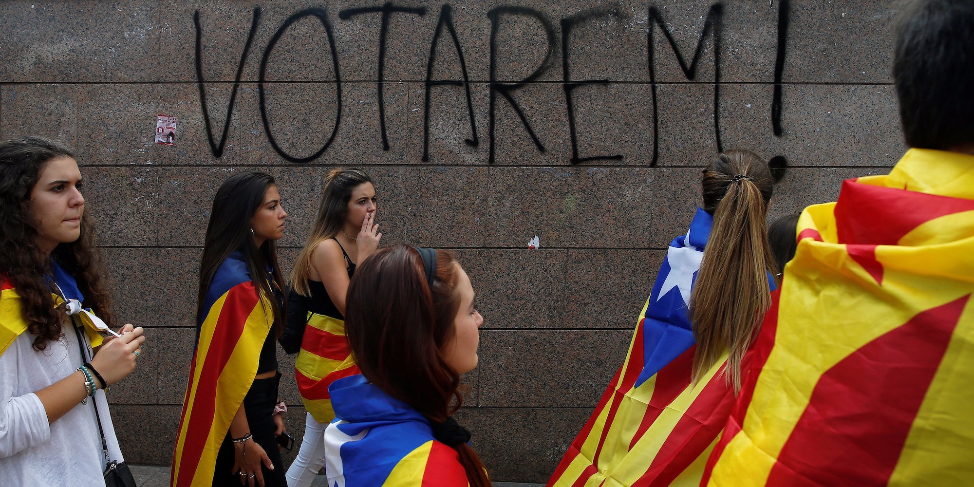 Ισπανία: «Θα καταργηθεί η καταλανική κυβέρνηση εάν συνεχίσει να τραβάει το σχοινί»