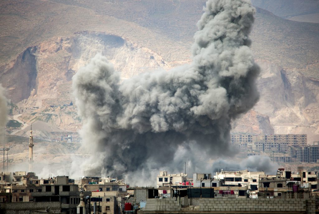 Μάχη για την ζωή του δίνει ο αρχηγός της Αλ Κάιντα στην Συρία μετά από βομβαρδισμό της ρωσικής Αεροπορίας