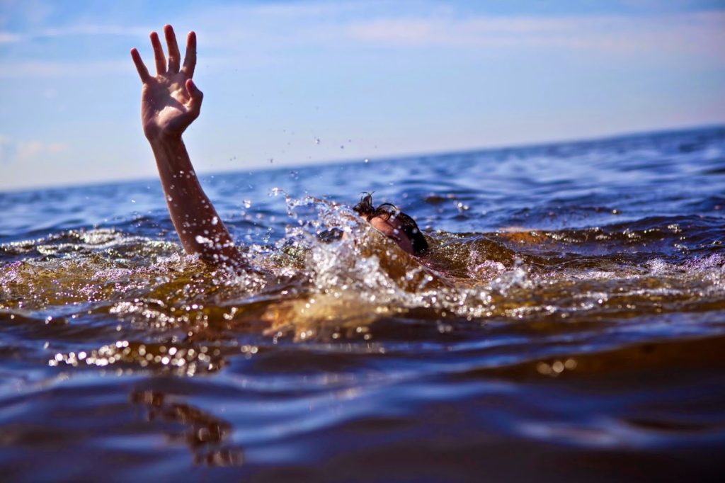 Γερμανός τουρίστας άφησε την τελευταία του πνοή σε θάλασσα στην Κρήτη