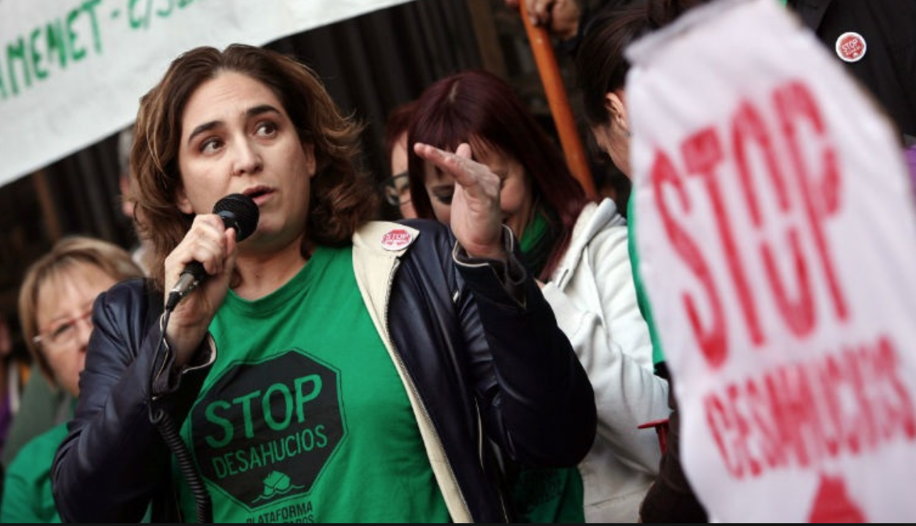 Δήμαρχος Βαρκελώνης: Ενάντια στη μονομερή ανακήρυξη ανεξαρτησίας της Καταλονίας