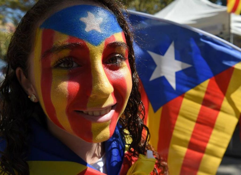 Ισπανία: Αντίστροφη μέτρηση για την την πιθανή μονομερή ανακήρυξη ανεξαρτησίας της Καταλονίας;