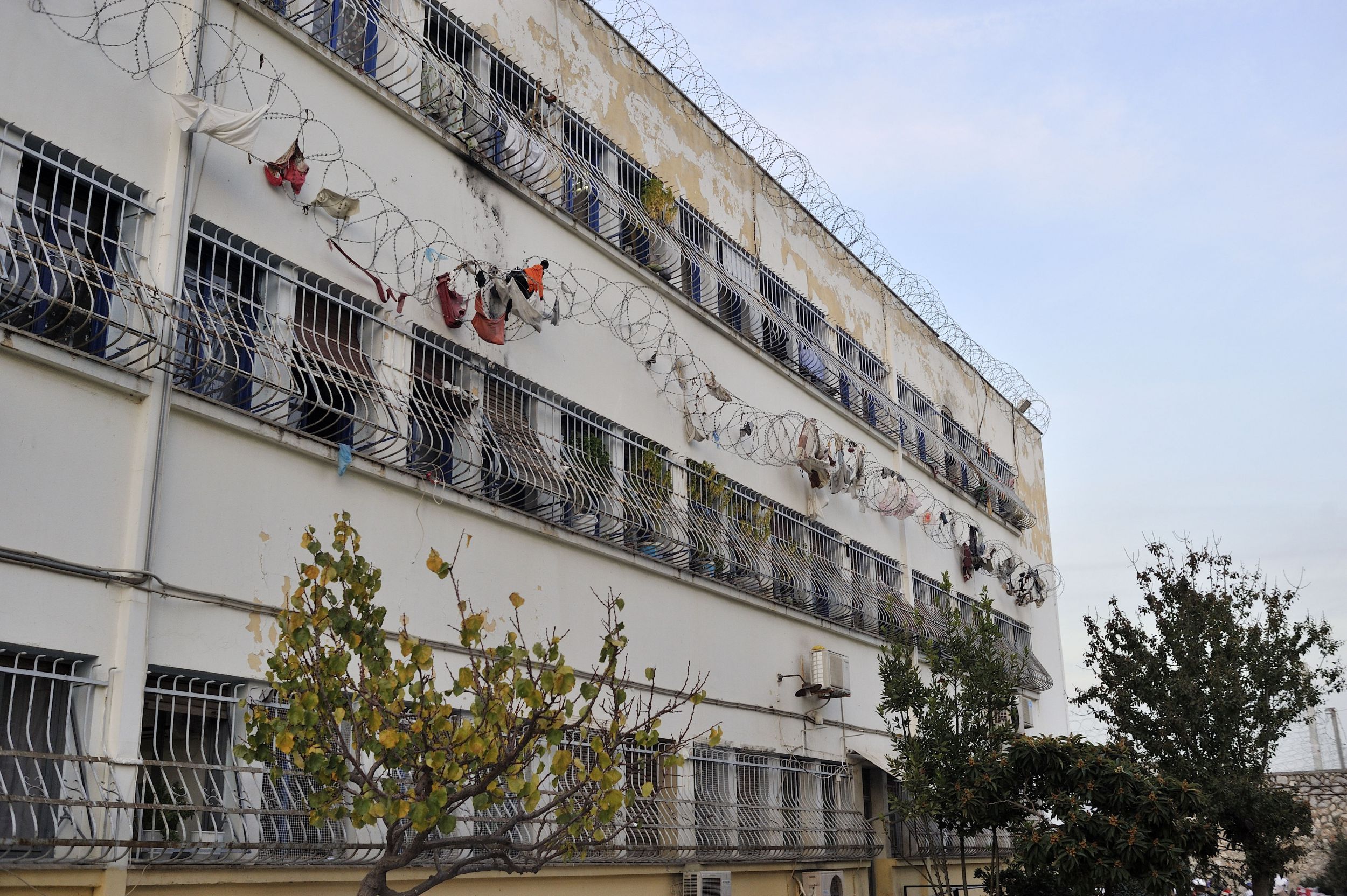23χρονος Αλβανός διηύθυνε κύκλωμα διακίνησης ναρκωτικών στη Ρόδο μέσα από την φυλακή