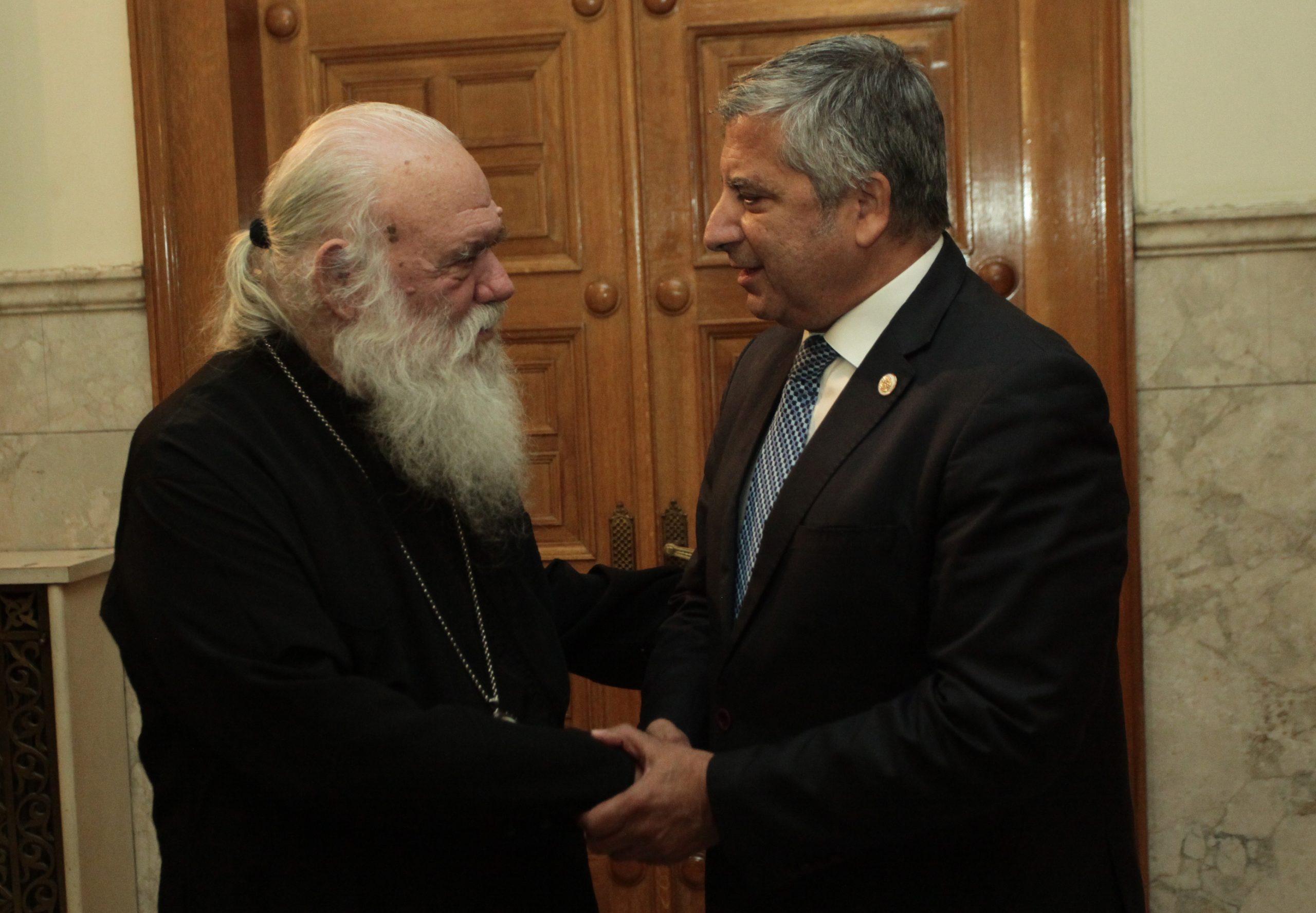 Με τον Αρχιεπίσκοπο Αθηνών Ιερώνυμο συναντήθηκε ο Γ.Πατούλης