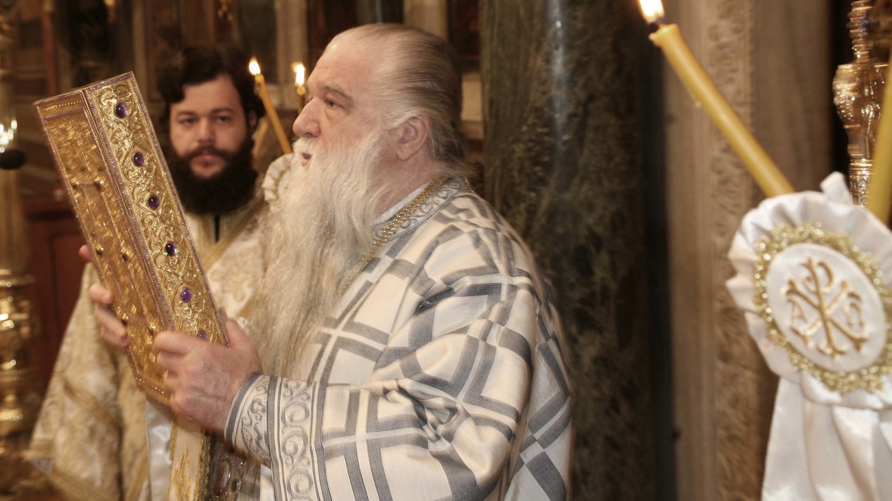 Η Εκκλησία αντιδρά στο ν/σ για αλλαγή φύλου στα 15 – Σε «εξέγερση» κάλεσε ο Μητροπολίτης Αμβρόσιος