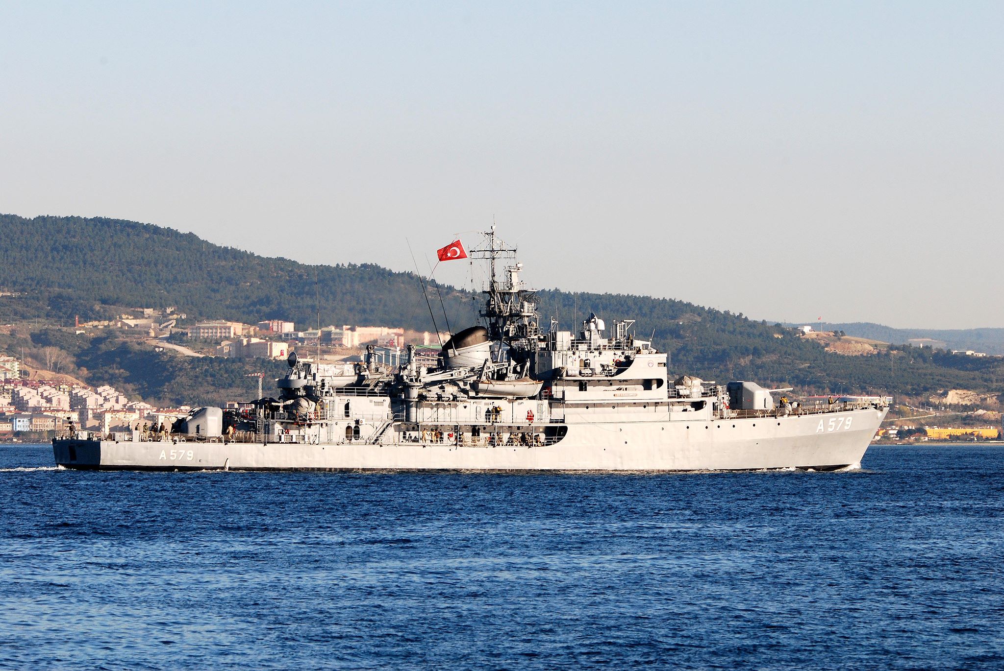 Προκαλούν οι Τούρκοι: Πολεμικό σκάφος βρέθηκε να πλέει στα ανοικτά της Αμμοχώστου και των ελεύθερων περιοχών! (φωτό)