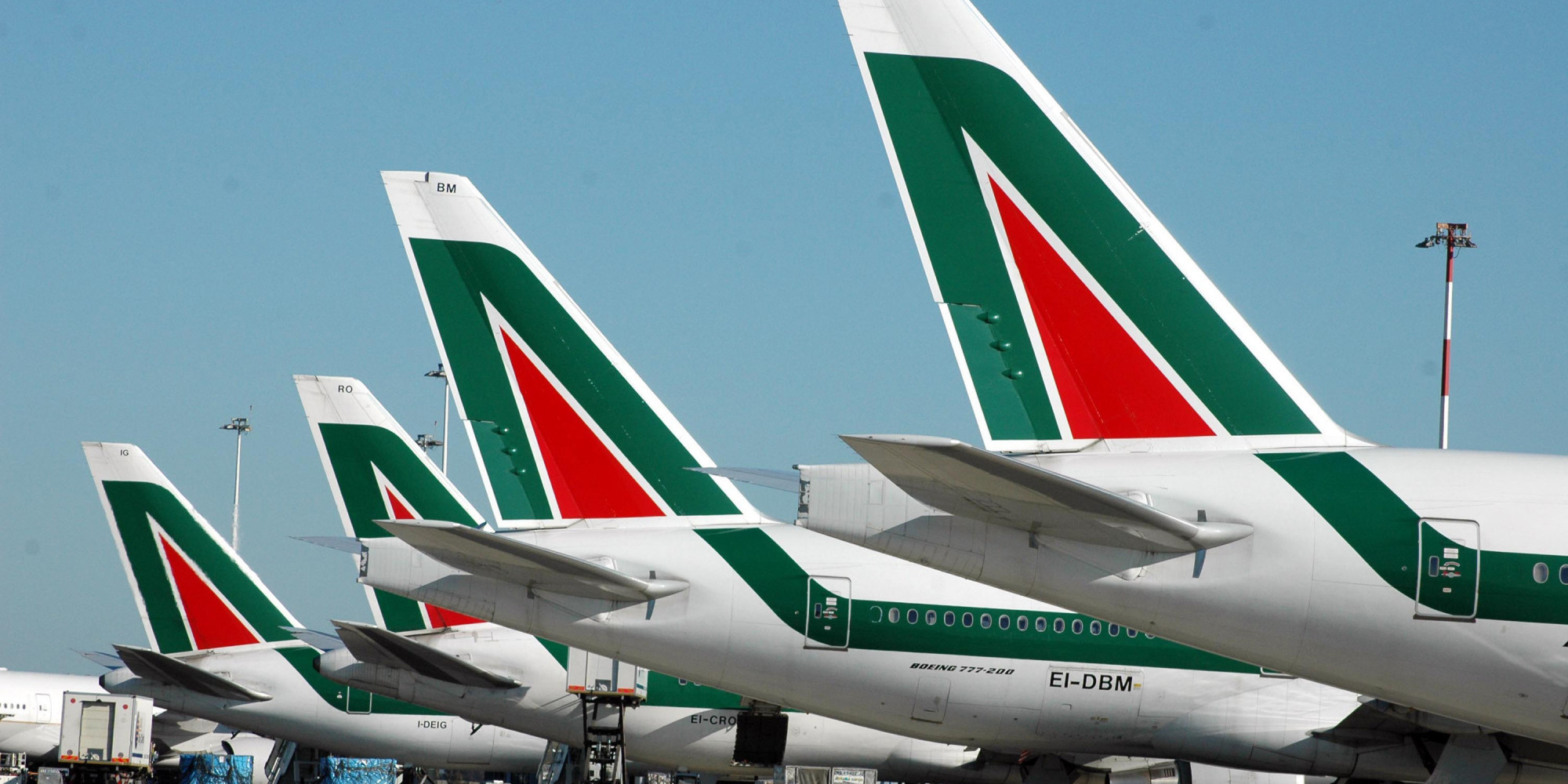 Προσφορά 500 εκ. ευρώ για τα αεροσκάφη και το προσωπικό της Alitalia από την Lufthansa