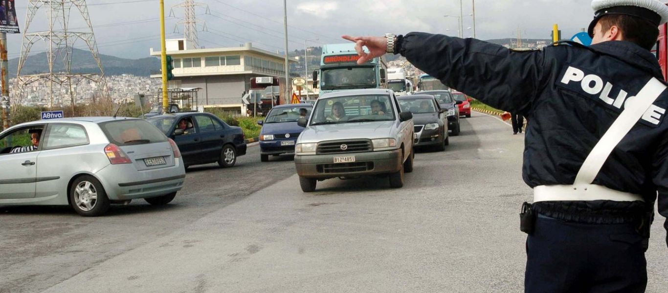 Ανατροπές στον ΚΟΚ: Κλήσεις με εισοδηματικά κριτήρια και επανεξέταση για δίπλωμα οδήγησης – Πρόστιμα και στα ποδήλατα!