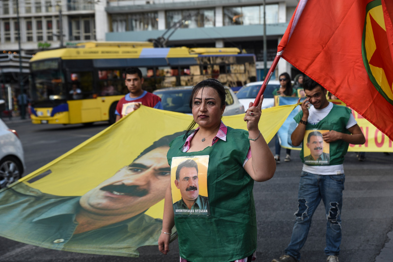 Πορεία Κούρδων στο κέντρο της Αθηνας  για την απελευθέρωση του Αμπντουλάχ Οτσαλάν