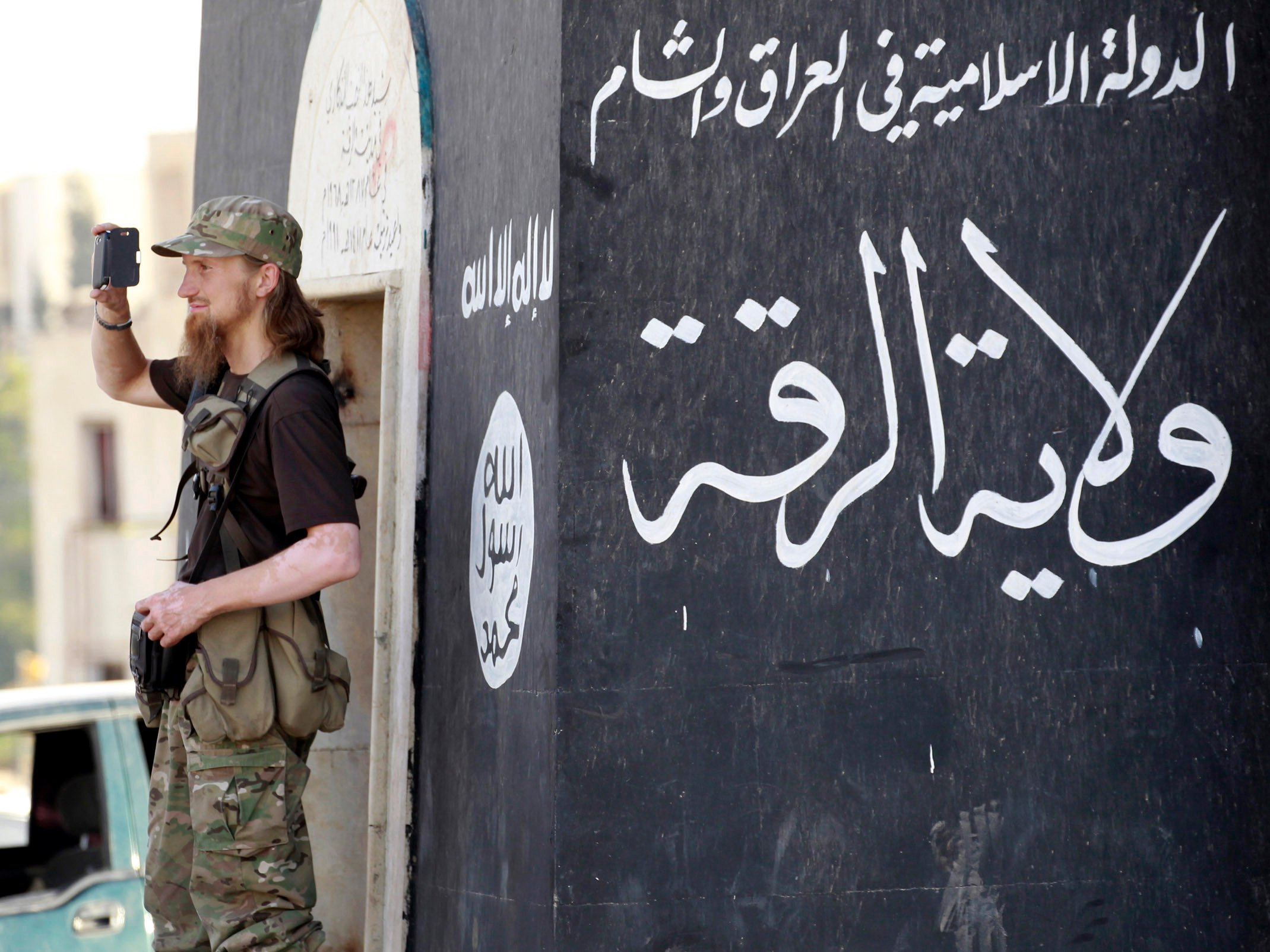 Βίντεο: Οι τελευταίες δυνάμεις της  ISIS αποχωρούν από την Ράκκα