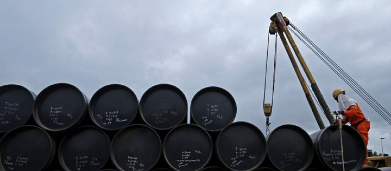 Οι τιμές του αργού πετρελαίου διαμορφώθηκαν χαμηλότερα την Πέμπτη