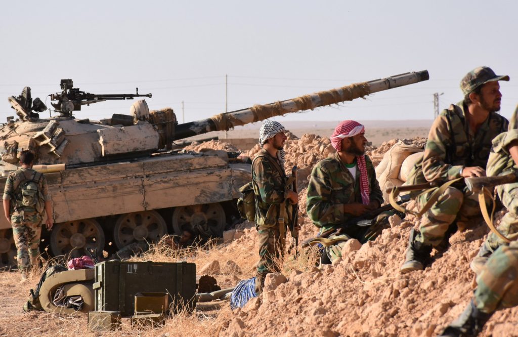 Πόλεμος για το πετρέλαιο έξω από την Deir Ezzor –  «Στόχος» Στρατού και SDF η πετρελαιοπηγή Jafra