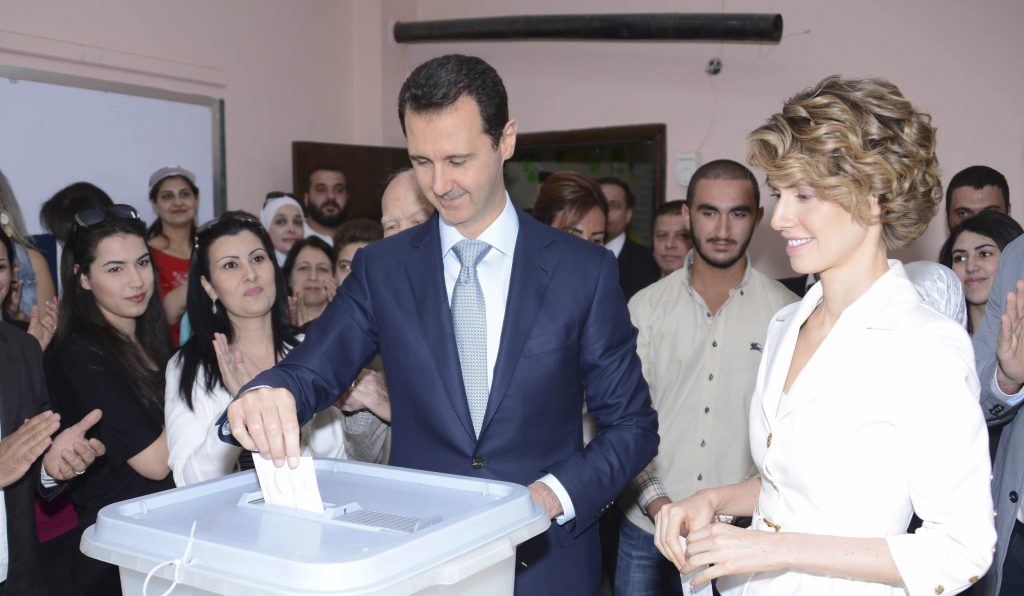 Εμμονές «Δύσης» και Ε.Μακρόν για… απομάκρυνση του ήρωα του συριακού λαού Μπασάρ αλ Άσαντ