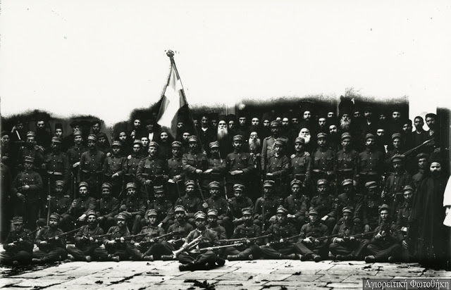 Η απελευθέρωση του 1912: O Ελληνικός Στρατός εντός του Αγίου Όρους (φωτό)