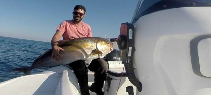 «Χρυσή» ψαριά στην Κρήτη: Ερασιτέχνης έπιασε μαγιάτικο 32 κιλών! (φωτό)