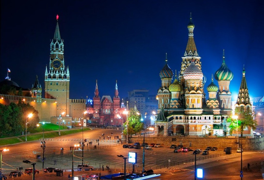 Βίντεο: Συναρπαστική βόλτα στην πρωτεύουσα της Ρωσίας