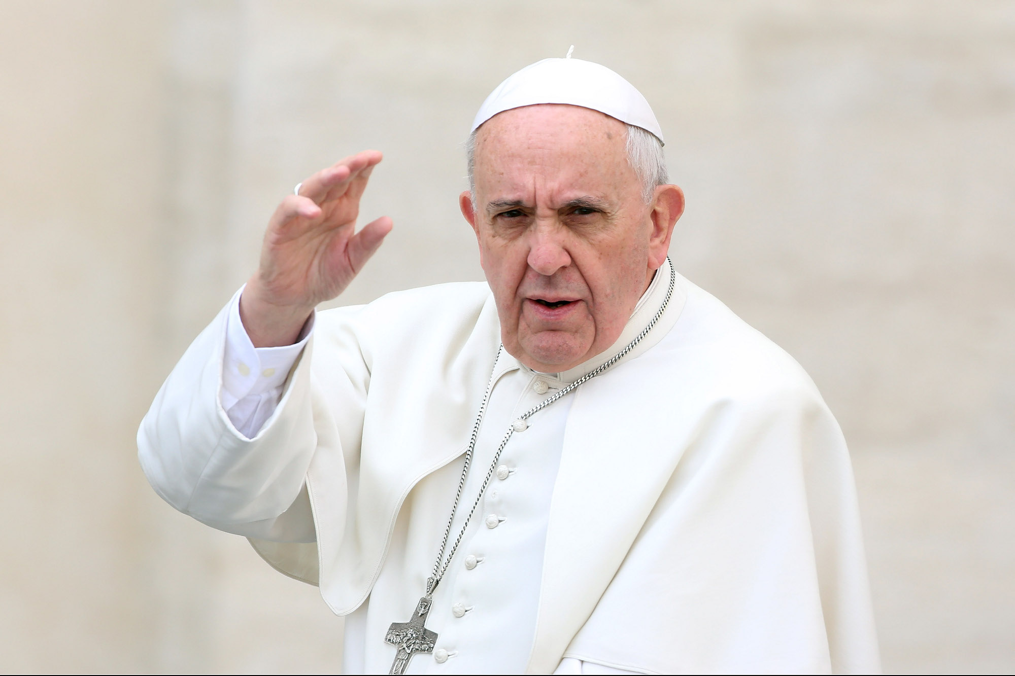 Πάπας Φραγκίσκος: «Κι εγώ επίσης, όταν προσεύχομαι, μερικές φορές κοιμάμαι»