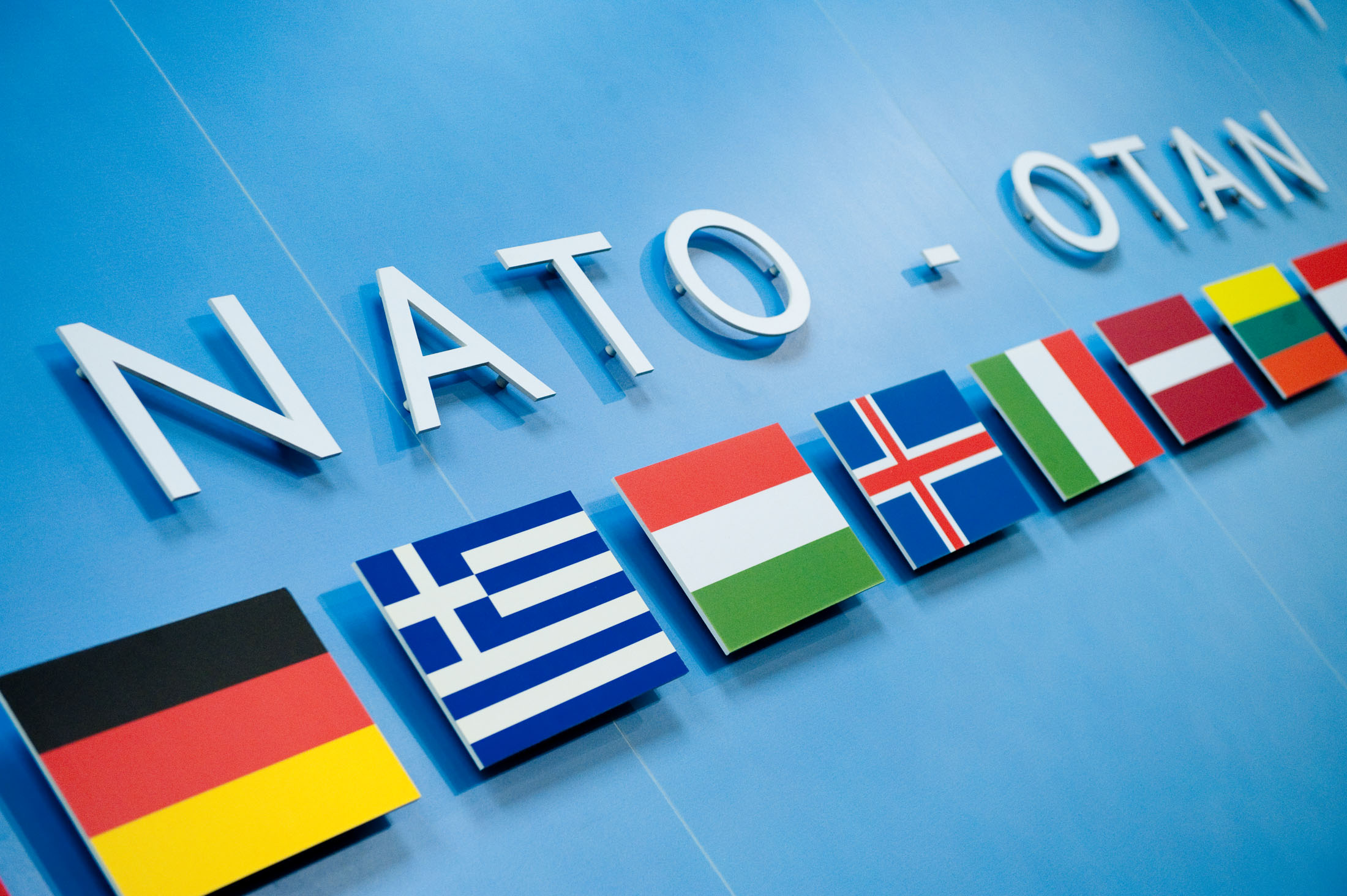 Εναντίον ρωσικών και σερβικών μαχητικών θέτει την ΠΑ το ΝΑΤΟ για την «προστασία» του Μαυροβουνίου