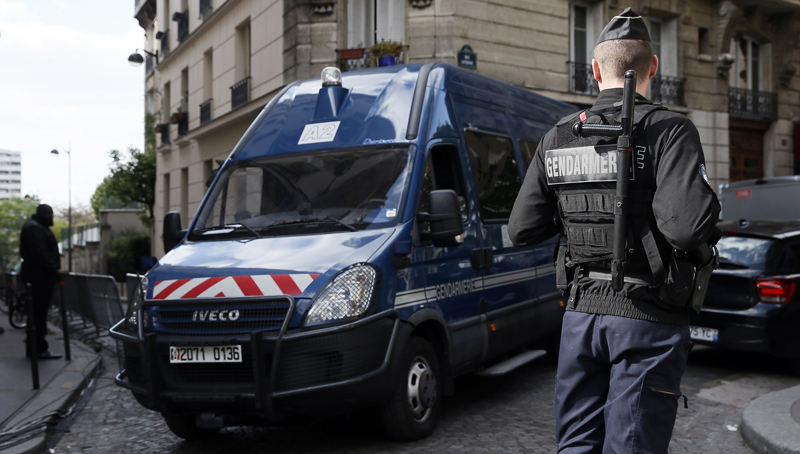 Γάλλος ΥΠΕΣ: «Ανοιχτό το ενδεχόμενο εκ νέου επιβολής της κατάστασης έκτακτης ανάγκης»