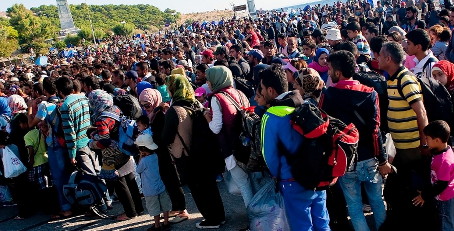12.500 μουσουλμάνοι μετανάστες στα νησιά την περίοδο  Μαΐου-Σεπτεμβρίου –  3.500 επιπλέον τον Οκτώβριο