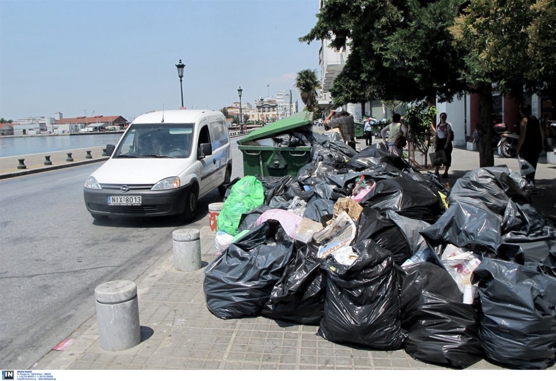 Επόπτες καθαριότητας στη Θεσσαλονίκη: Κλήσεις και πρόστιμα σε όσους ρυπαίνουν δημόσιους χώρους
