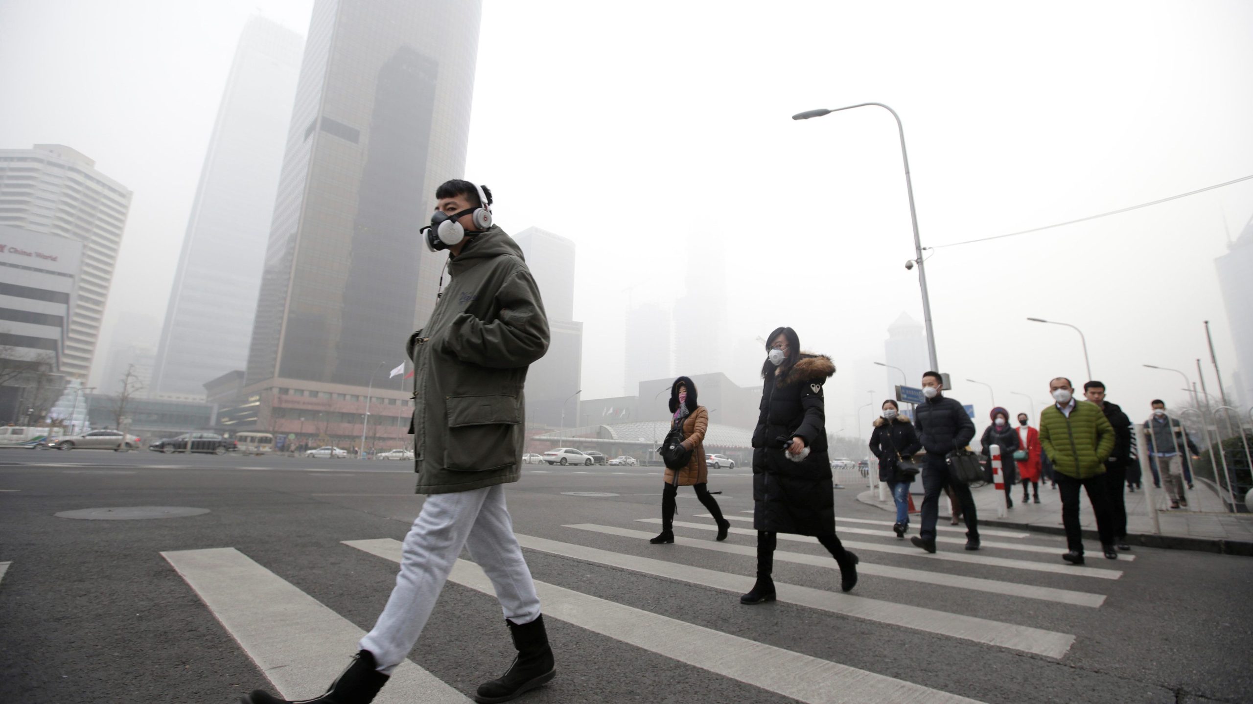 Στο «κόκκινο» η ατμοσφαιρική ρύπανση στο Πεκίνο – Απαγόρευση υπαίθριων δραστηριοτήτων