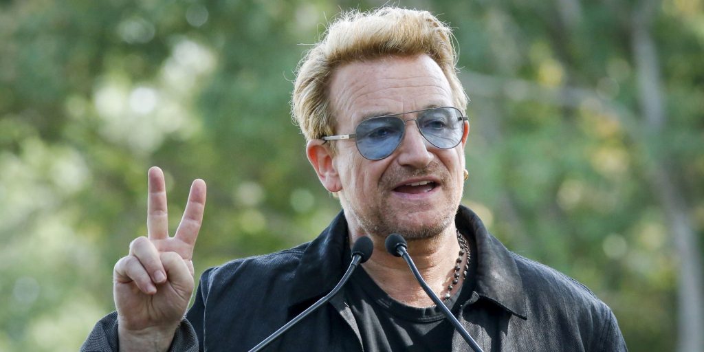 Ποια η εμπλοκή του τραγουδιστή των U2, Μπόνο στο πολύκροτο σκάνδαλο των «Paradise Papers»;