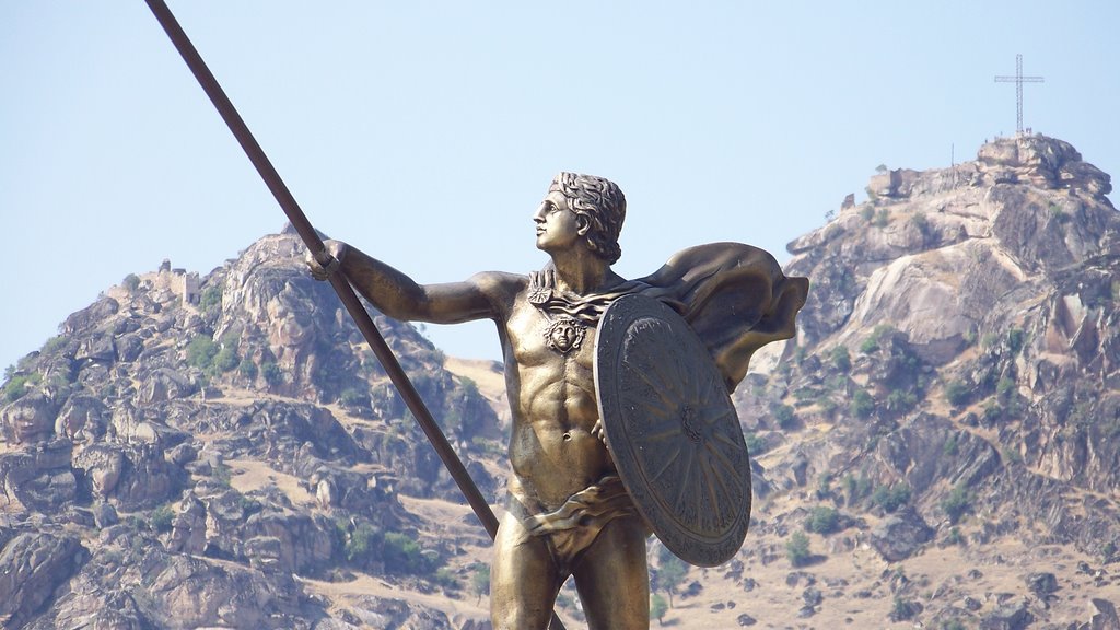 Άγνωστοι προκάλεσαν ζημιές κατά του αγάλματος του «Μ.Αλεξάνδρου» στο Πρίλεπ των Σκοπίων (φωτό)