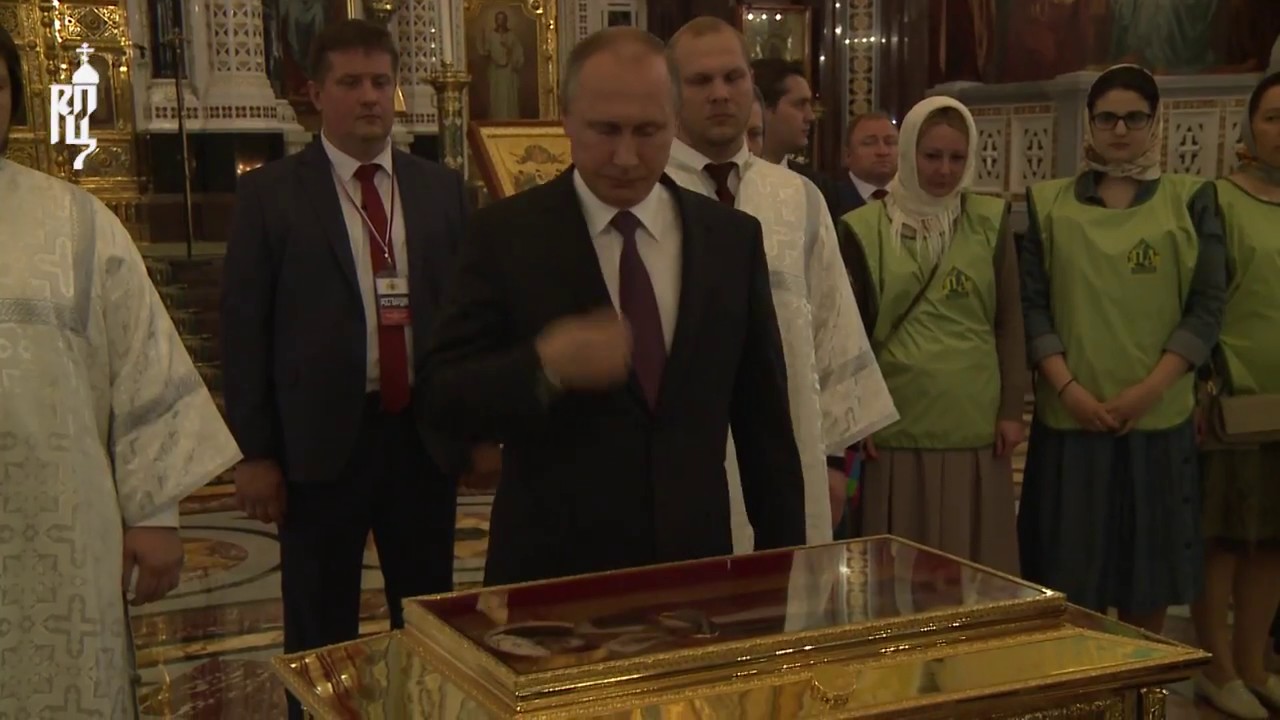 Όταν ο πρόεδρος Πούτιν βρέθηκε σε Μοναστήρι για να δείξει ότι Κράτος και Εκκλησία είναι μαζί (βίντεο)