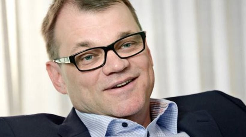 Υφυπουργός στην Φινλανδία κρύφτηκε στο πορτ-μπαγκάζ για να συναντηθεί μυστικά με τον πρωθυπουργό