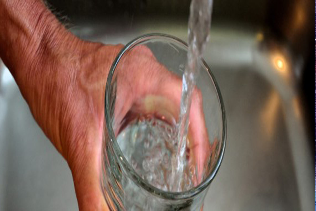 Δήμος Μάνδρας: Προσοχή! Μην πίνετε νερό από την βρύση πριν ελεγχθεί