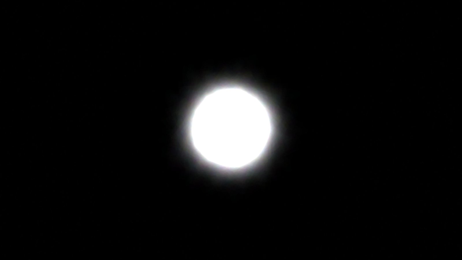 Λευκό ΑΤΙΑ στον ουρανό της Λουιζιάνα (βίντεο)
