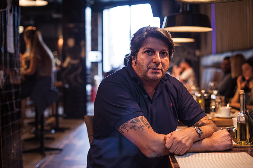 Η συγκλονιστική ιστορία του «βασιλιά της κοκαΐνης» που πήρε τον ίσιο δρόμο και κατέκτησε τον κόσμο!