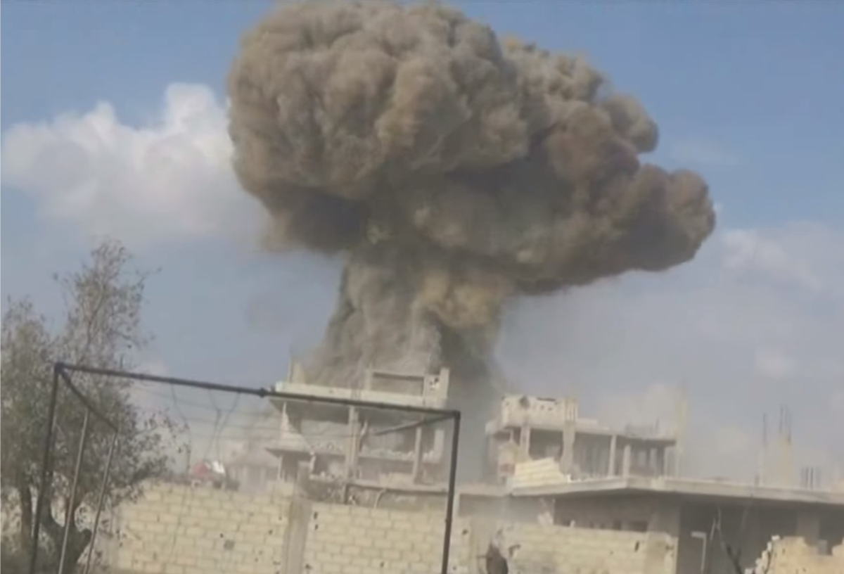 Ανατολική Δαμασκός: Ο Συριακός Στρατός ανατινάσσει το αρχηγείο των ισλαμιστών (βίντεο)