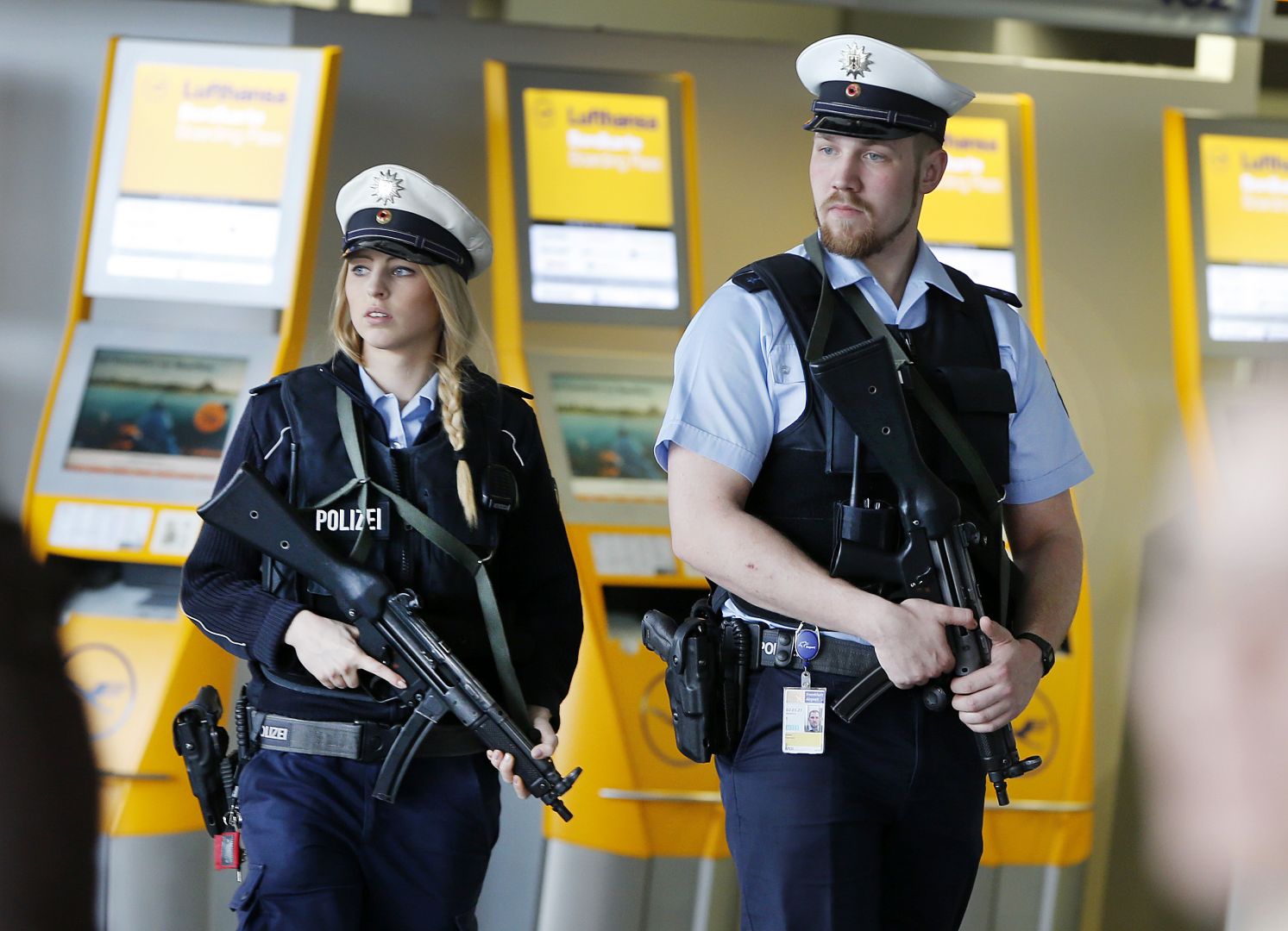 Κομισιόν: «Οι έλεγχοι των Ελλήνων επιβατών στην Γερμανία θα γίνονται σε χώρο Σένγκεν»