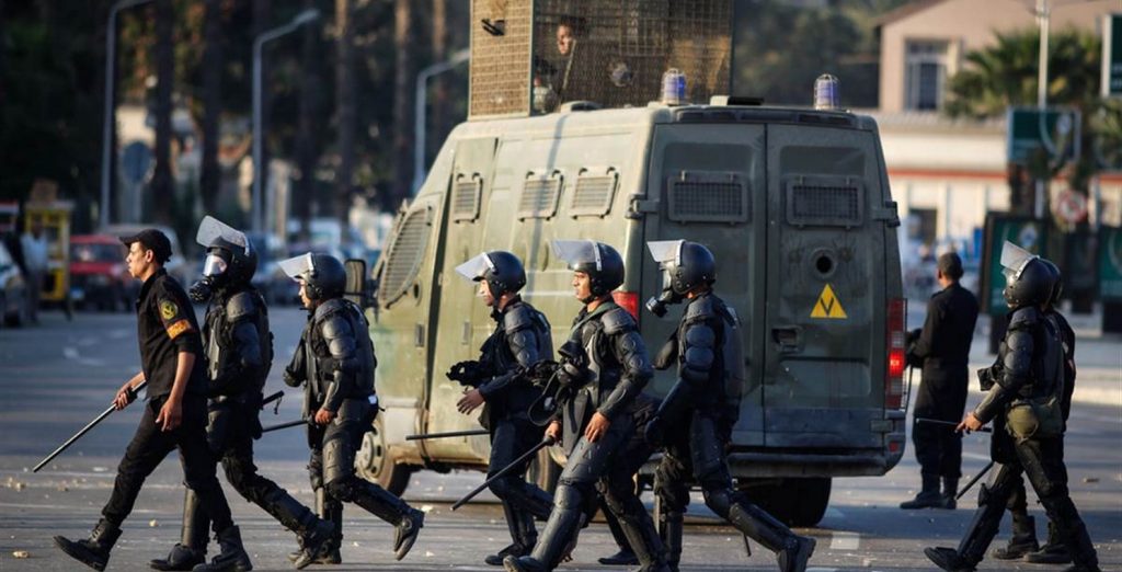 Στους 305 οι νεκροί από την ισλαμιστική επίθεση στην Αίγυπτο – 20 λεπτά ήταν αρκετά για να σπείρουν τον τρόμο