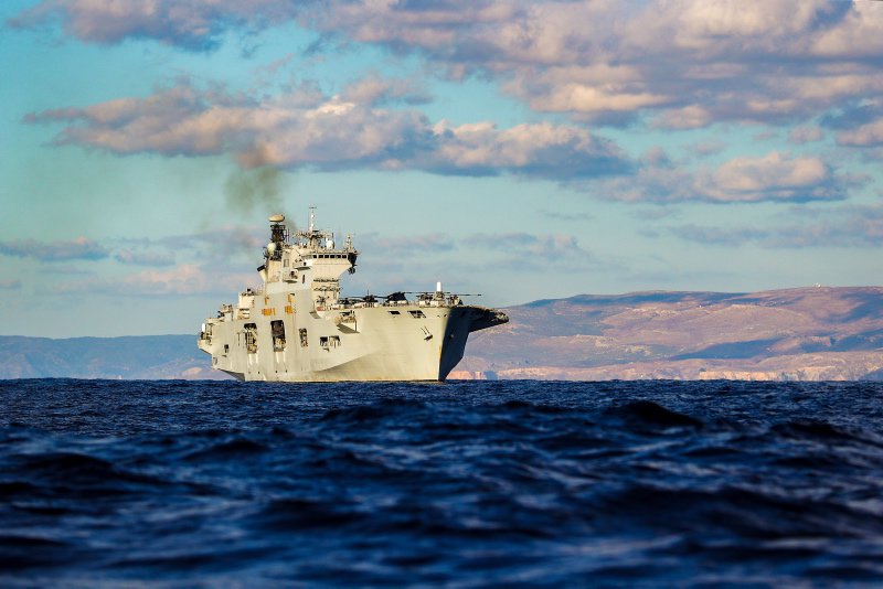Ολοκληρώθηκε η άσκηση του ΠΝ «ΝΗΡΗΙΣ 2017» με τη συμμετοχή του HMS Ocean