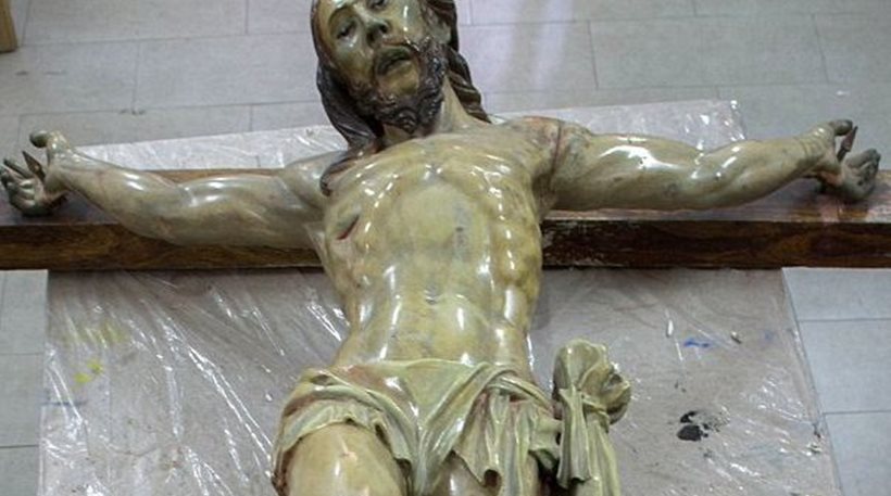 Αποκάλυψη: Σε άγαλμα του Ιησού του 18ου αιώνα βρέθηκε κρυμμένο σημείωμα (φωτό, βίντεο)