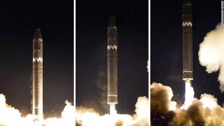 Βίντεο: Η εκτόξευση του βορειοκορεατικού πυραύλου Hwasong 15