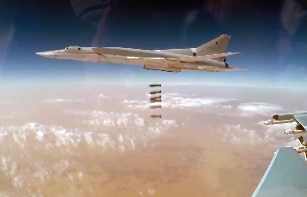 Νέος βομβαρδισμός Tu-22M3 κατά στόχων της ISIS στην ανατολική Συρία (βίντεο)