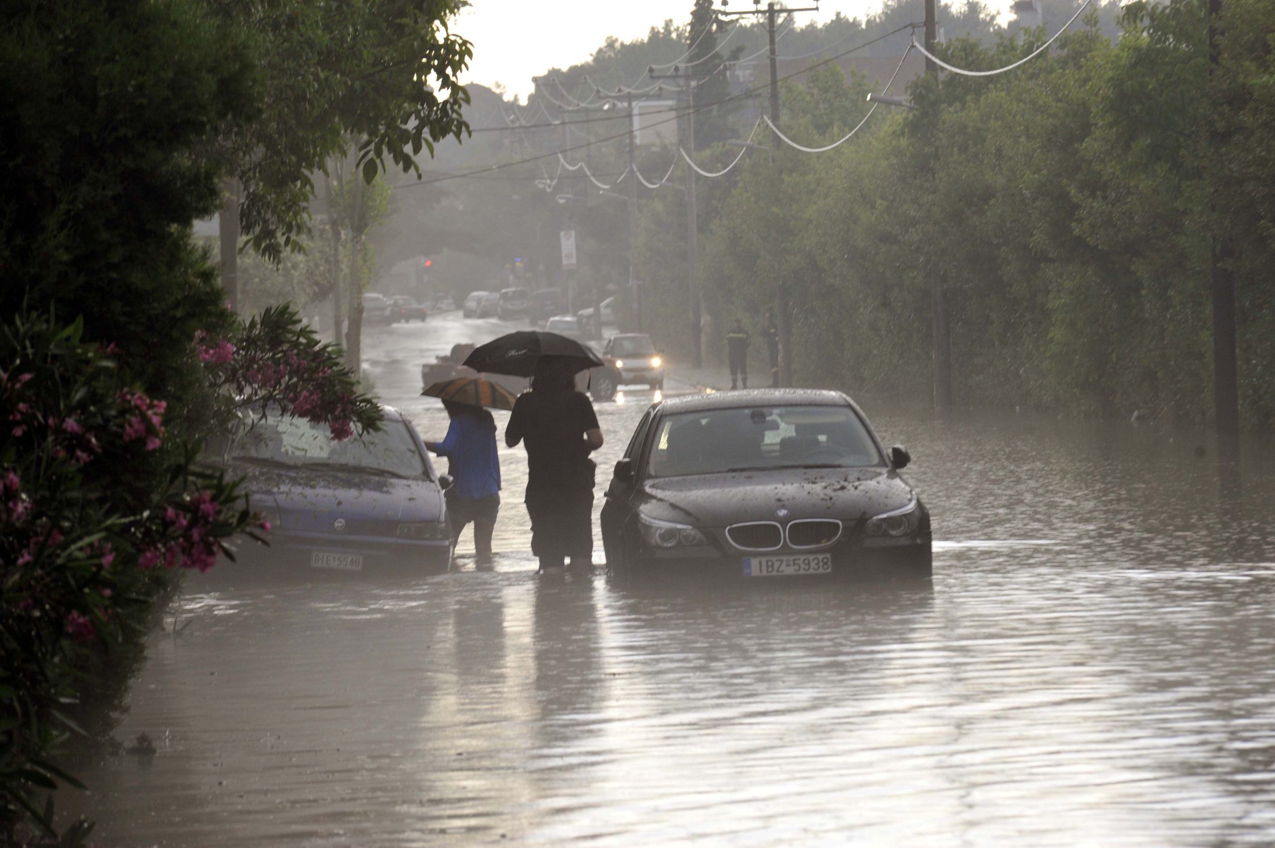 Τεράστιες οι καταστροφές από την κακοκαιρία – Σε κατάσταση εκτάκτου ανάγκης Αγρίνιο & Μεσολόγγι (φωτό, βίντεο)