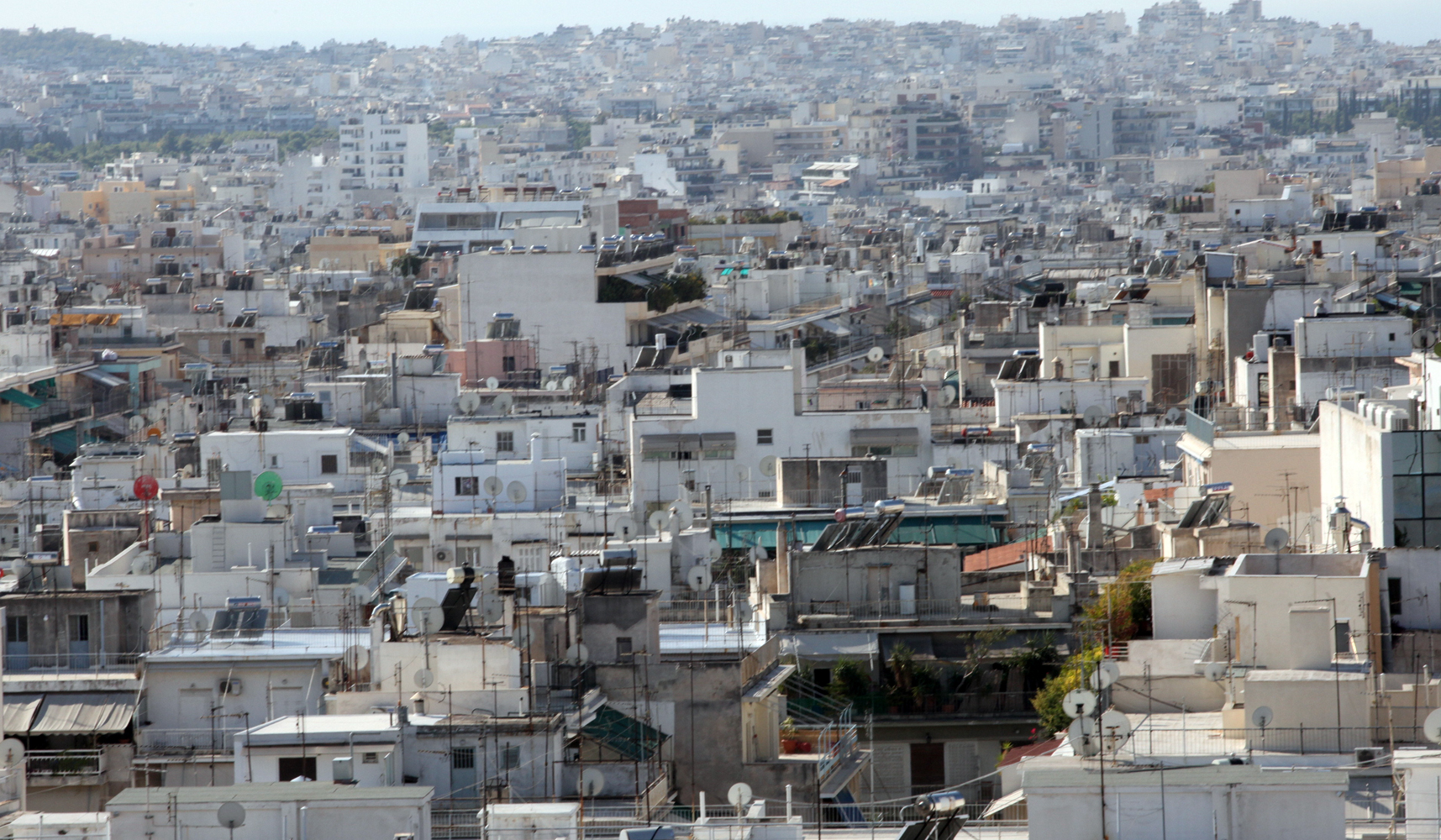 Αυτοσχέδιος μηχανισμός εξερράγη έξω από αναρχικό στέκι στον Αγ.Παντελεήμονα