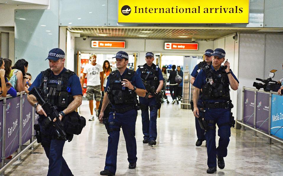 Παραμένουν οι Γερμανοί αστυνομικοί και στα ελληνικά αεροδρόμια -Ενισχύουν την παρουσία τους στην Θεσσαλονίκη