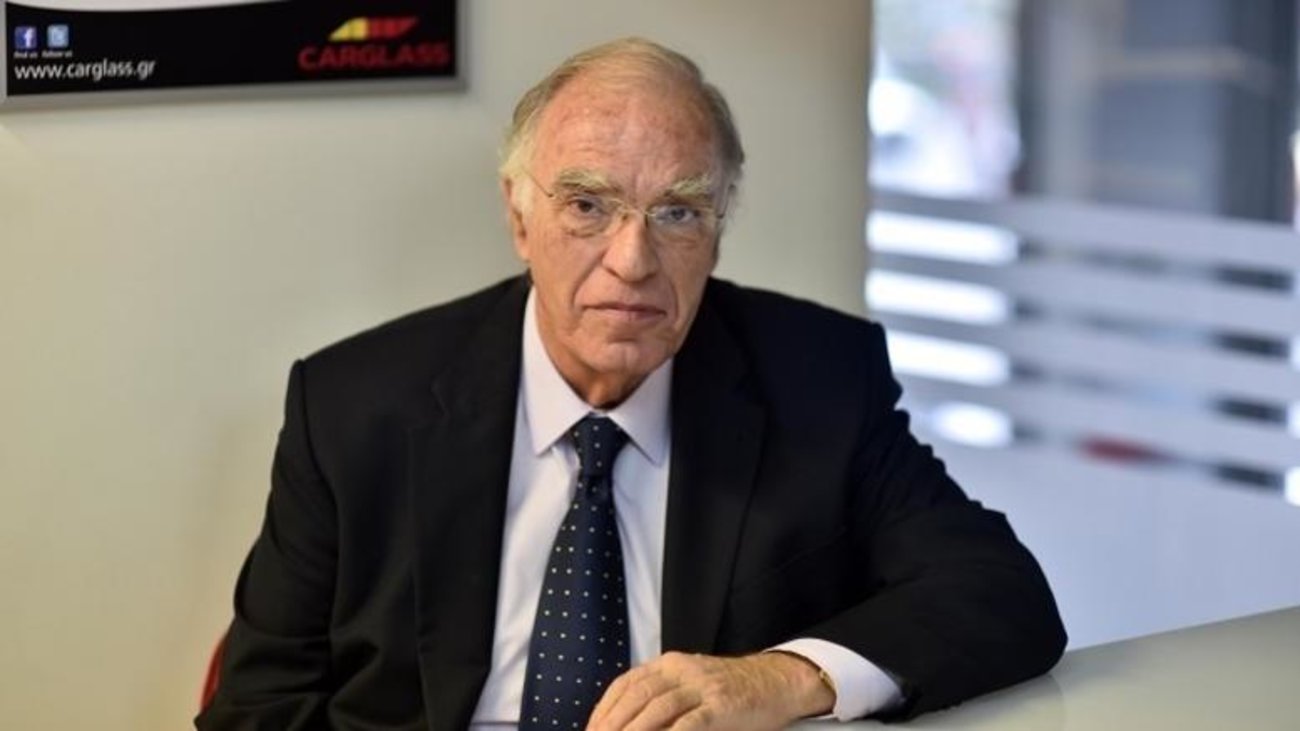 Β. Λεβέντης: Μπορεί να πουλήσει και την Ακρόπολη για να μείνει στην εξουσία ο Α. Τσίπρας