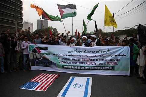 Λίβανος:Υποστηρικτές των Παλαιστινίων διαδήλωσαν στην αμερικανική πρεσβεία