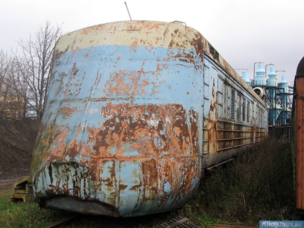 Το εγκαταλελειμμένο αεριωθούμενο… τραίνο των Σοβιετικών από την δεκαετία το 1960 (φωτό)