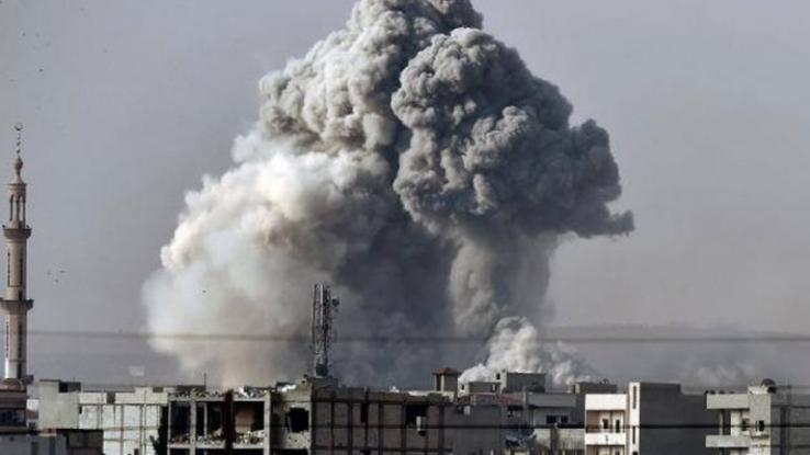 Συρία: 23 άμαχοι σκοτώθηκαν σε επιδρομές του διεθνούς συνασπισμού