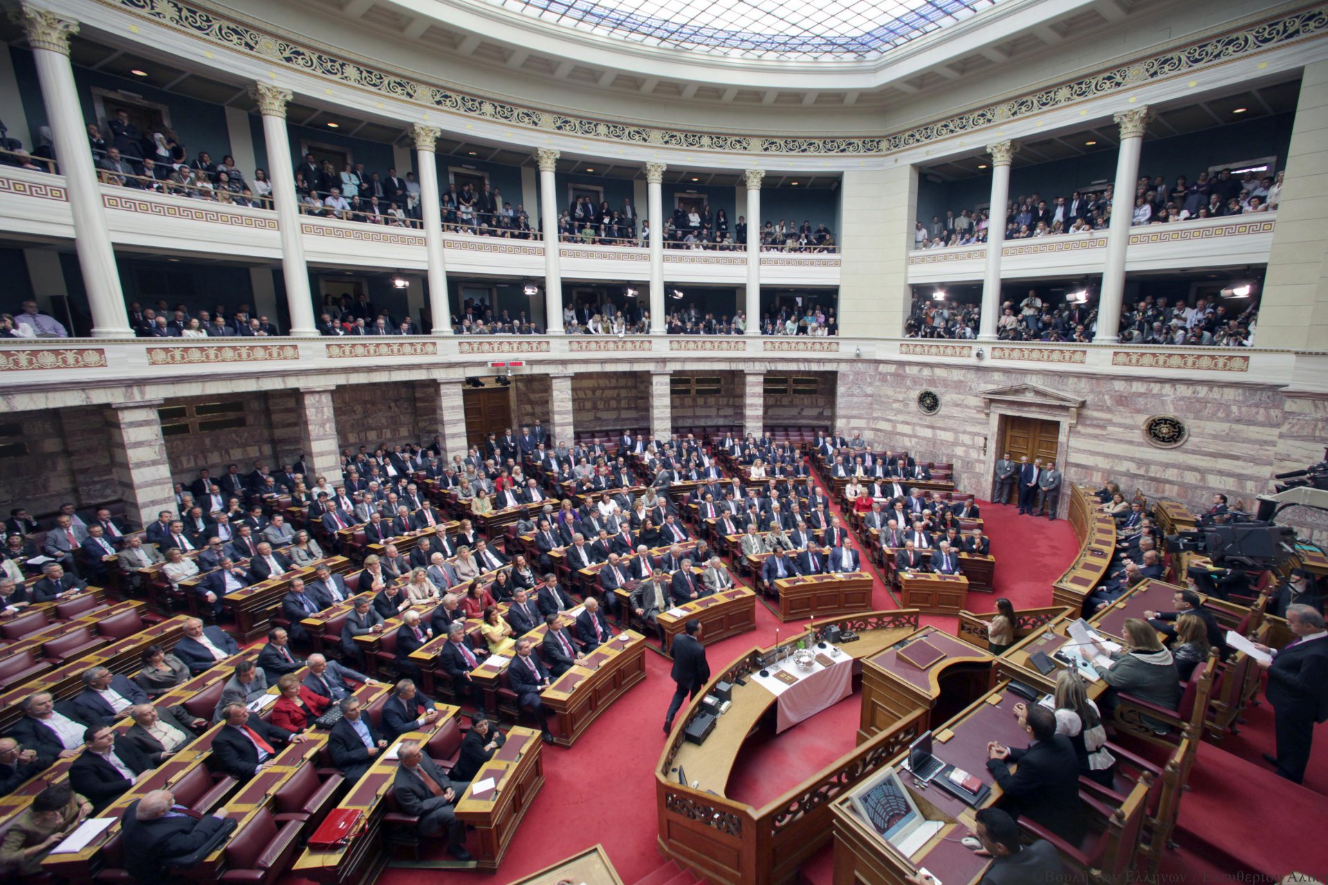 Δυσαρέσκεια βουλευτών του ΣΥΡΙΖΑ για τον προϋπολογισμό