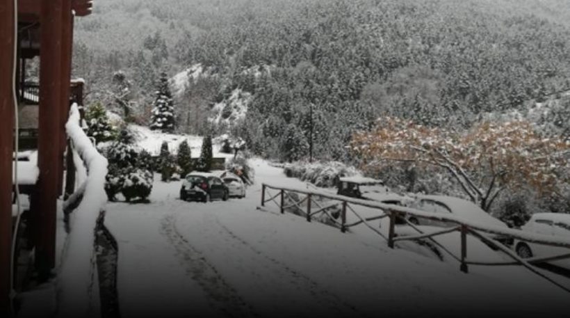 Αποκλεισμένα από τα χιόνια επτά χωριά στην ορεινή Ναυπακτία