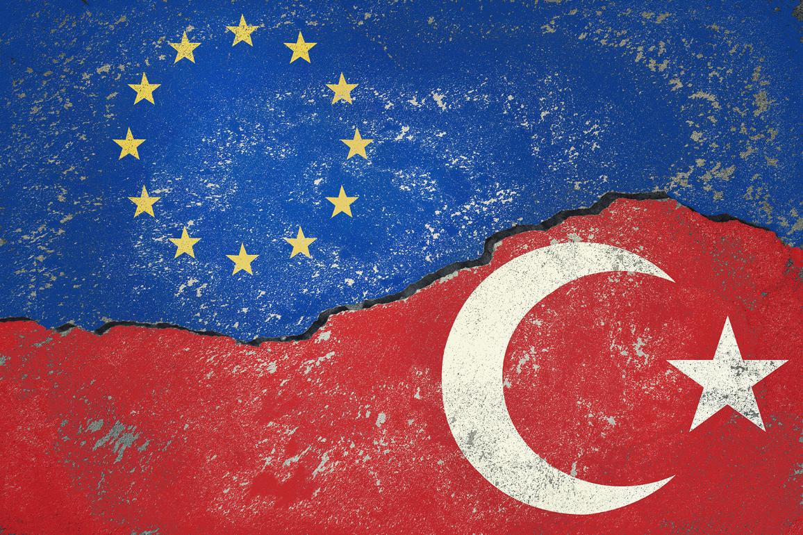 Μέσω Ελλάδας η “ευρωπαϊκή βίζα” για τους πλούσιους Τούρκους