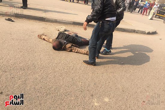 Αίγυπτος: Τουλάχιστον 10 νεκροί από επίθεση σε εκκλησία στο Κάιρο – Νεκρός ο δράστης από πυρά αστυνομικών (βίντεο)